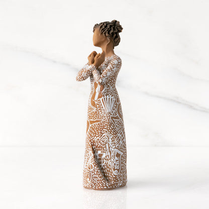 Detail view of Music Speaks Figurine – Darker Skin Musician Gift for musicians and performers